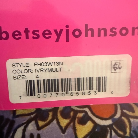 Betsy Johnson Long Sleeve Dress - Picture 8 of 10